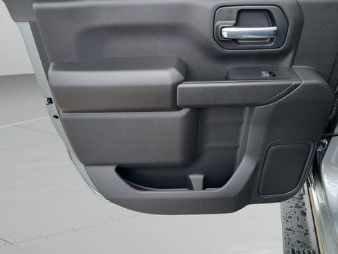 New 2026 Chevrolet Silverado 2500 Custom w/ Custom Value Package AWD/4WD image 15