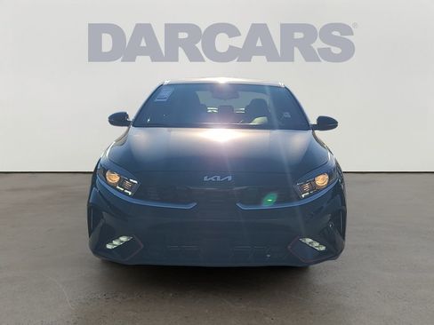 Used 2023 Kia Forte GT-Line w/ GT-Line Premium Package image 2