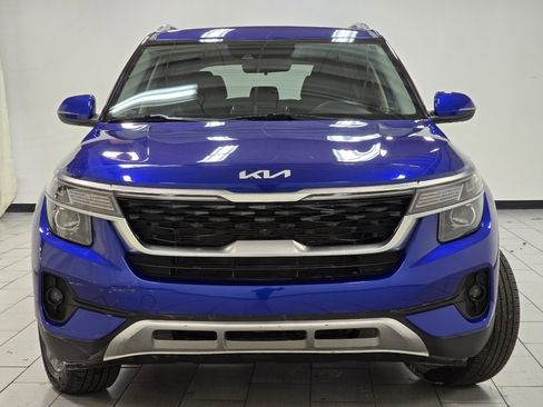 Used 2023 Kia Seltos S w/ Navigation Package image 8