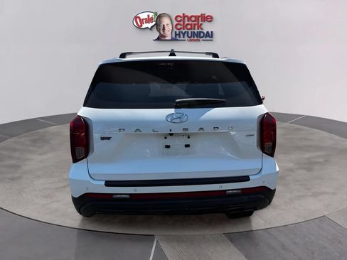 Used 2023 Hyundai Palisade XRT AWD/4WD image 4