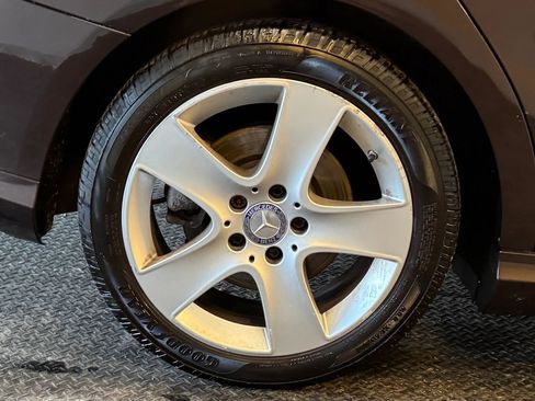 Used 2015 Mercedes-Benz CLA 250 4MATIC image 8