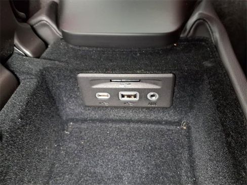 Used 2023 Chevrolet Corvette Stingray Preferred Conv w/ Z51 Performance Package image 13