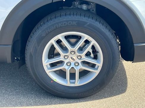 New 2026 Ford Explorer Active AWD/4WD image 9