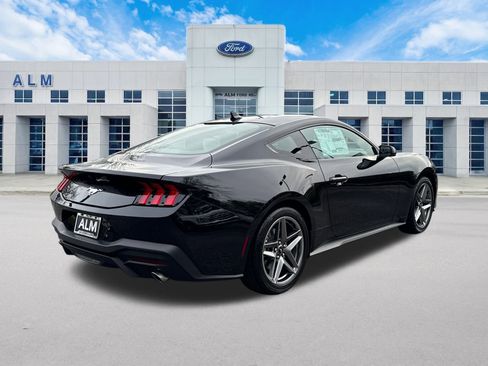 New 2026 Ford Mustang Coupe image 5