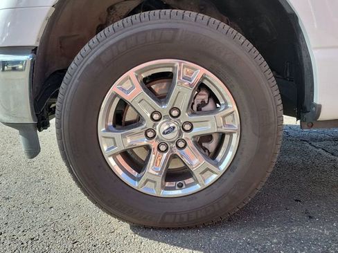 Used 2023 Ford F150 XLT w/ XTR Package image 25