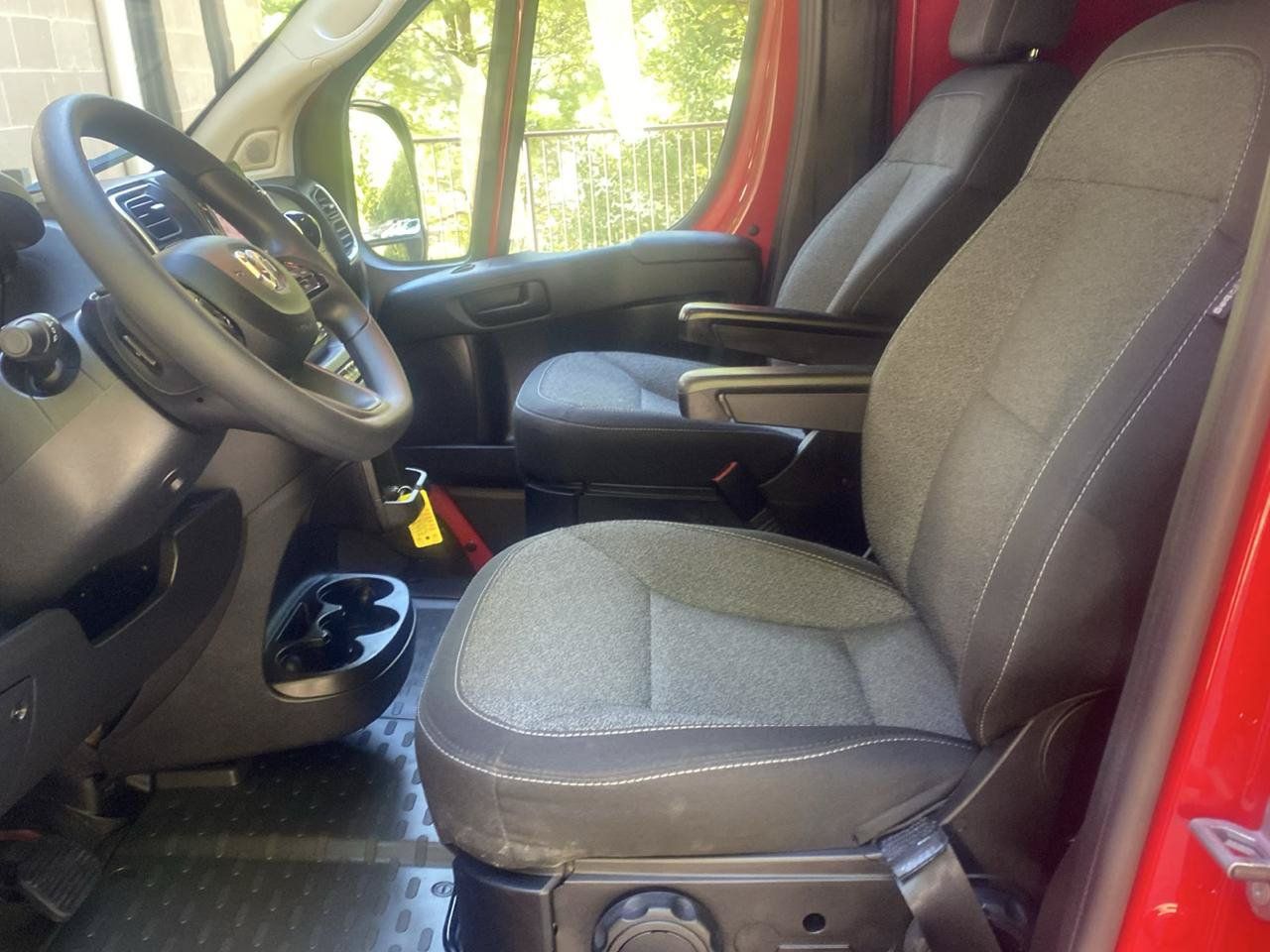 Used 2025 RAM ProMaster 3500 w/ Quick Order Package 22G SLT FWD image 6