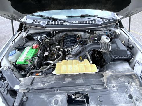 Used 2019 Ford F150 XLT w/ Equipment Group 302A Luxury AWD/4WD image 25