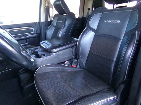 Used 2020 RAM 2500 Laramie AWD/4WD image 11