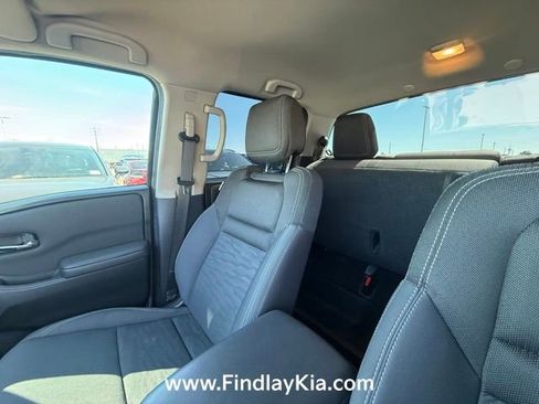 Used 2023 Nissan Frontier SV w/ Tow Package AWD/4WD image 16