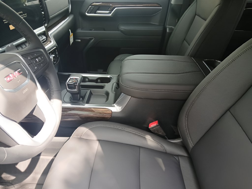 New 2026 GMC Sierra 1500 Elevation w/ Elevation Premium Package AWD/4WD image 9