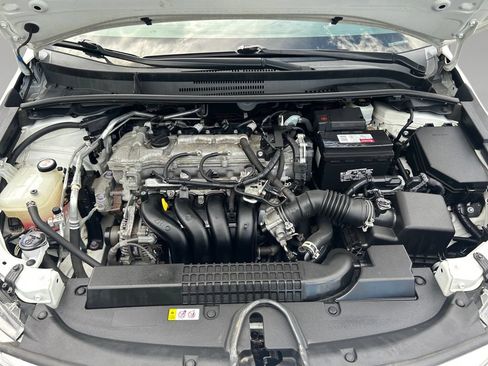 Used 2021 Toyota Corolla LE w/ Carpet Mat Package (TMS) FWD image 20