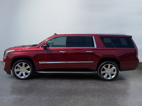 Used 2017 Cadillac Escalade ESV Luxury AWD/4WD image 8