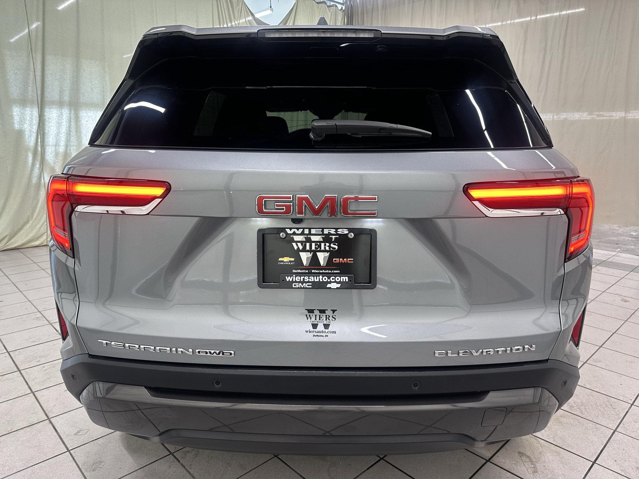 Used 2026 GMC Terrain Elevation AWD/4WD image 5
