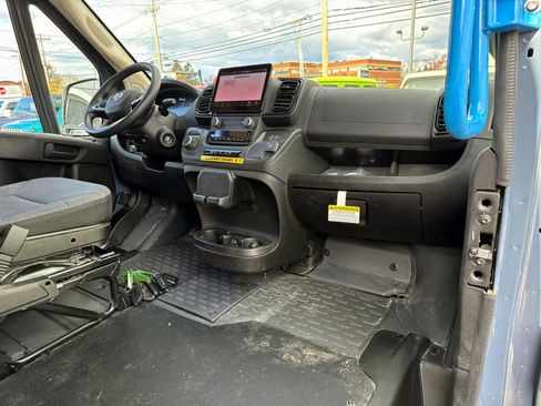 Used 2024 RAM ProMaster 3500 image 9