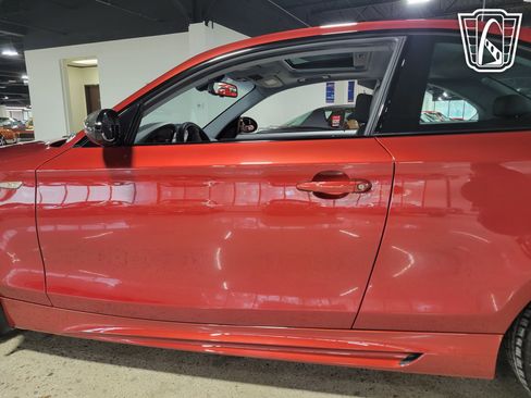 Used 2008 BMW 135i Coupe image 10