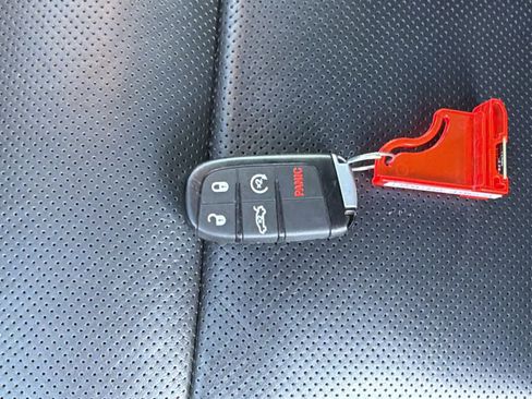 Used 2019 Dodge Challenger SXT w/ Plus Package image 28