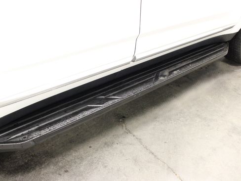 Used 2022 GMC Yukon Denali image 11