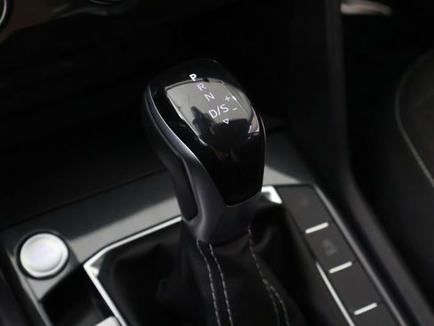Used 2024 Volkswagen Tiguan S AWD/4WD image 47