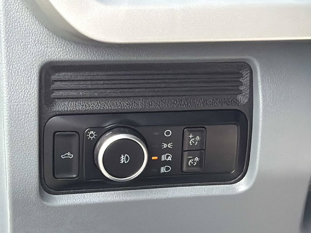 Certified 2026 Ford F250 XLT AWD/4WD image 17