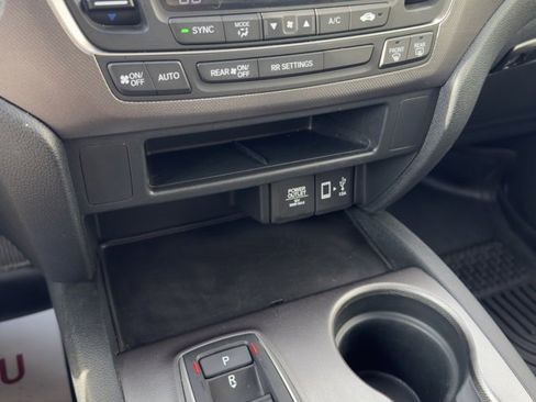 Certified 2023 Honda Ridgeline Sport image 24