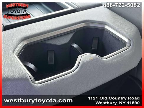 Used 2024 Toyota Tundra Limited AWD/4WD image 15