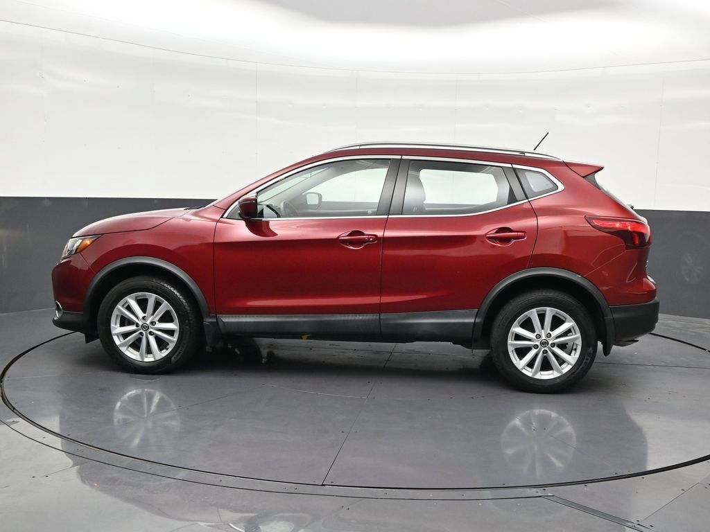 Used 2019 Nissan Rogue Sport SV w/ All-Weather Package FWD image 2