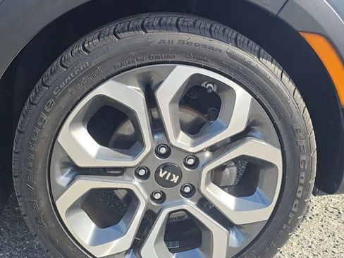 Used 2020 Kia Soul X-Line FWD image 8