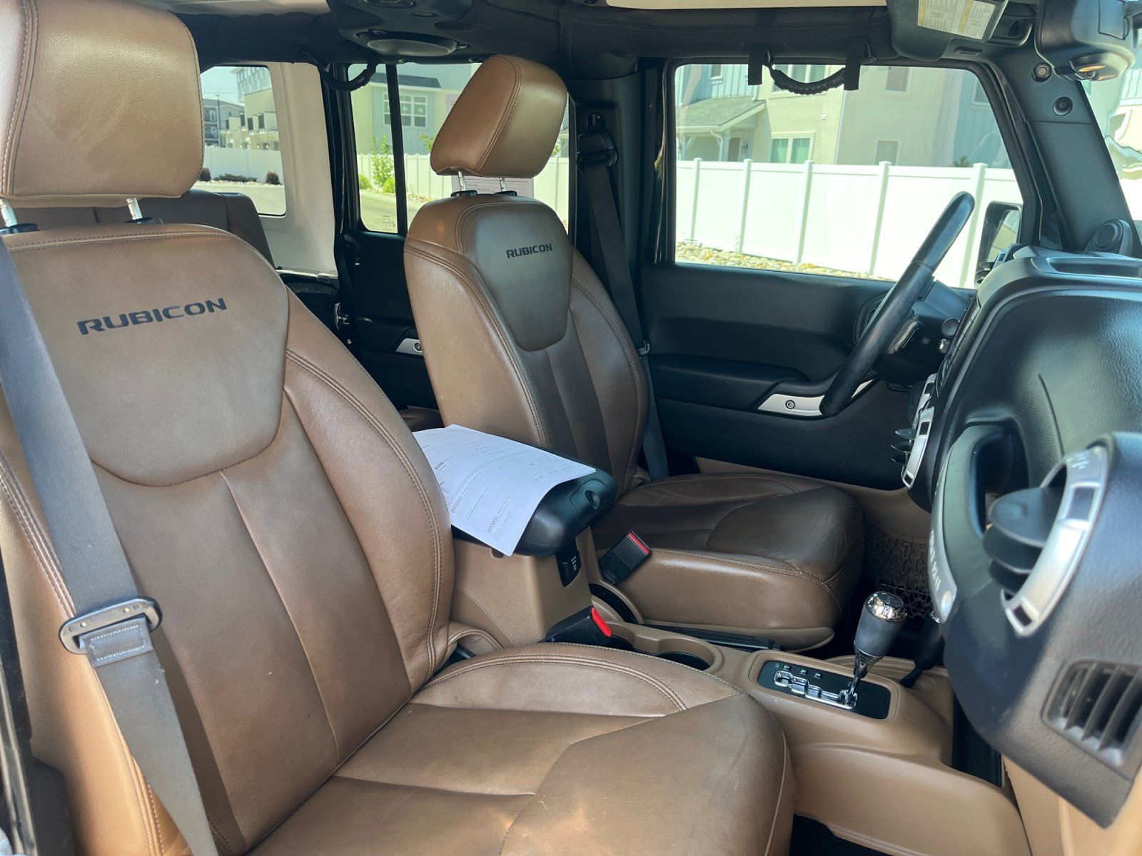 Used 2013 Jeep Wrangler Unlimited Rubicon w/ Connectivity Group AWD/4WD image 19