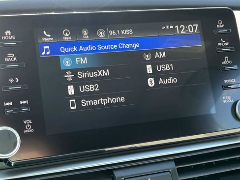 Used 2018 Honda Accord Touring image 20