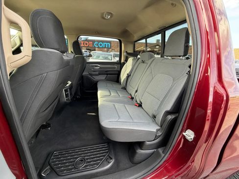 Used 2019 RAM 1500 Big Horn RWD image 12