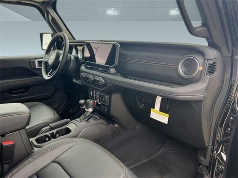 New 2025 Jeep Gladiator Sport w/ Premium Package image 27