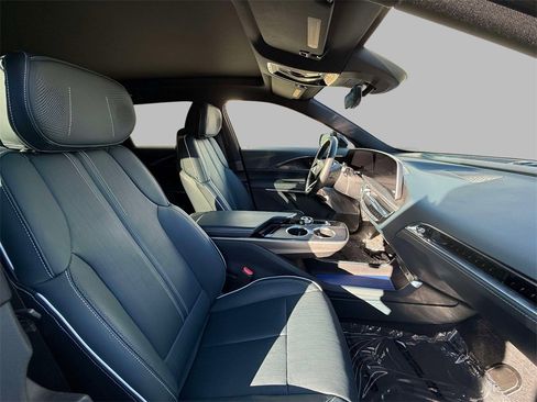 Used 2024 Cadillac Lyriq Sport w/ Nappa Leather Package image 15