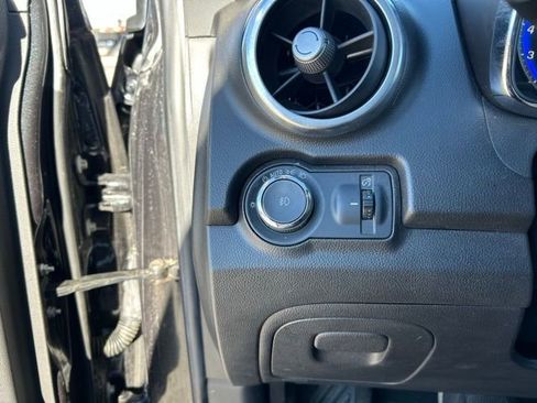 Used 2016 Chevrolet Trax LTZ w/ Midnight Edition image 29