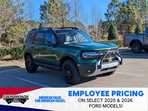 New 2025 Ford Bronco Sport Badlands w/ Sasquatch Badlands Package AWD/4WD image 2