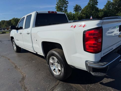 Used 2017 Chevrolet Silverado 1500 LT w/ All Star Edition AWD/4WD image 10