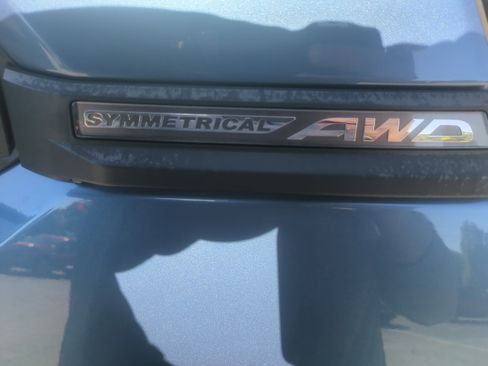 Used 2025 Subaru Forester Premium AWD/4WD image 31