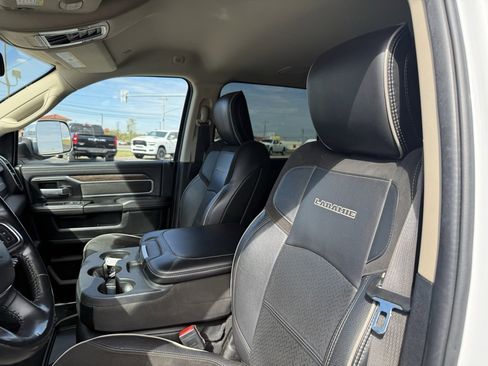 Used 2020 RAM 2500 Laramie image 12