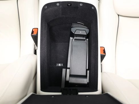 Used 2017 Rolls-Royce Ghost RWD image 54