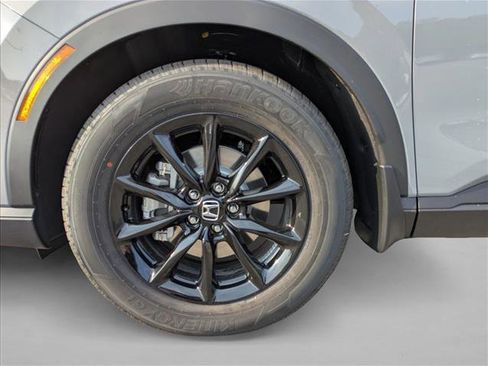 Certified 2026 Honda CR-V Sport image 9