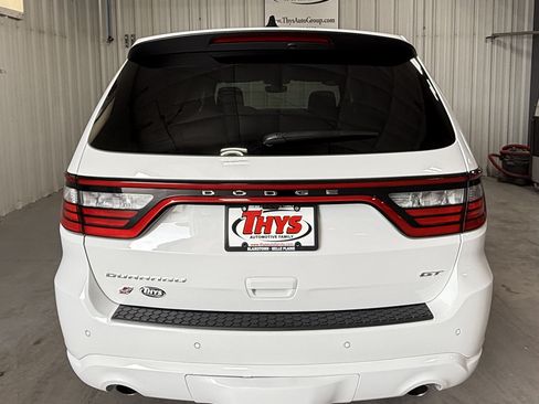 Used 2025 Dodge Durango GT w/ Trailer Tow Group IV AWD/4WD image 4
