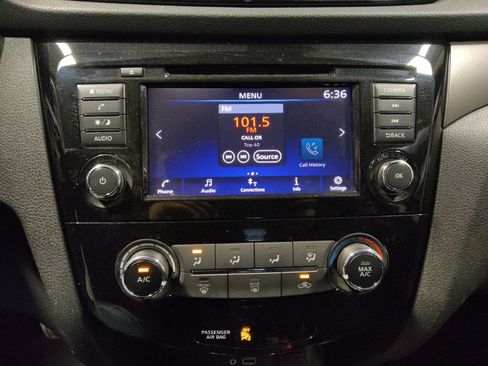 Used 2021 Nissan Rogue Sport S FWD image 25