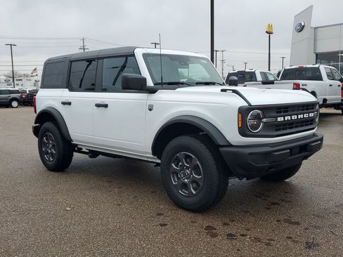 New 2025 Ford Bronco Big Bend image 2
