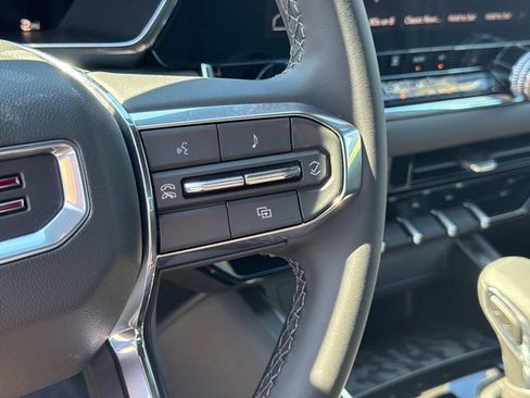 New 2026 GMC Canyon Elevation image 24