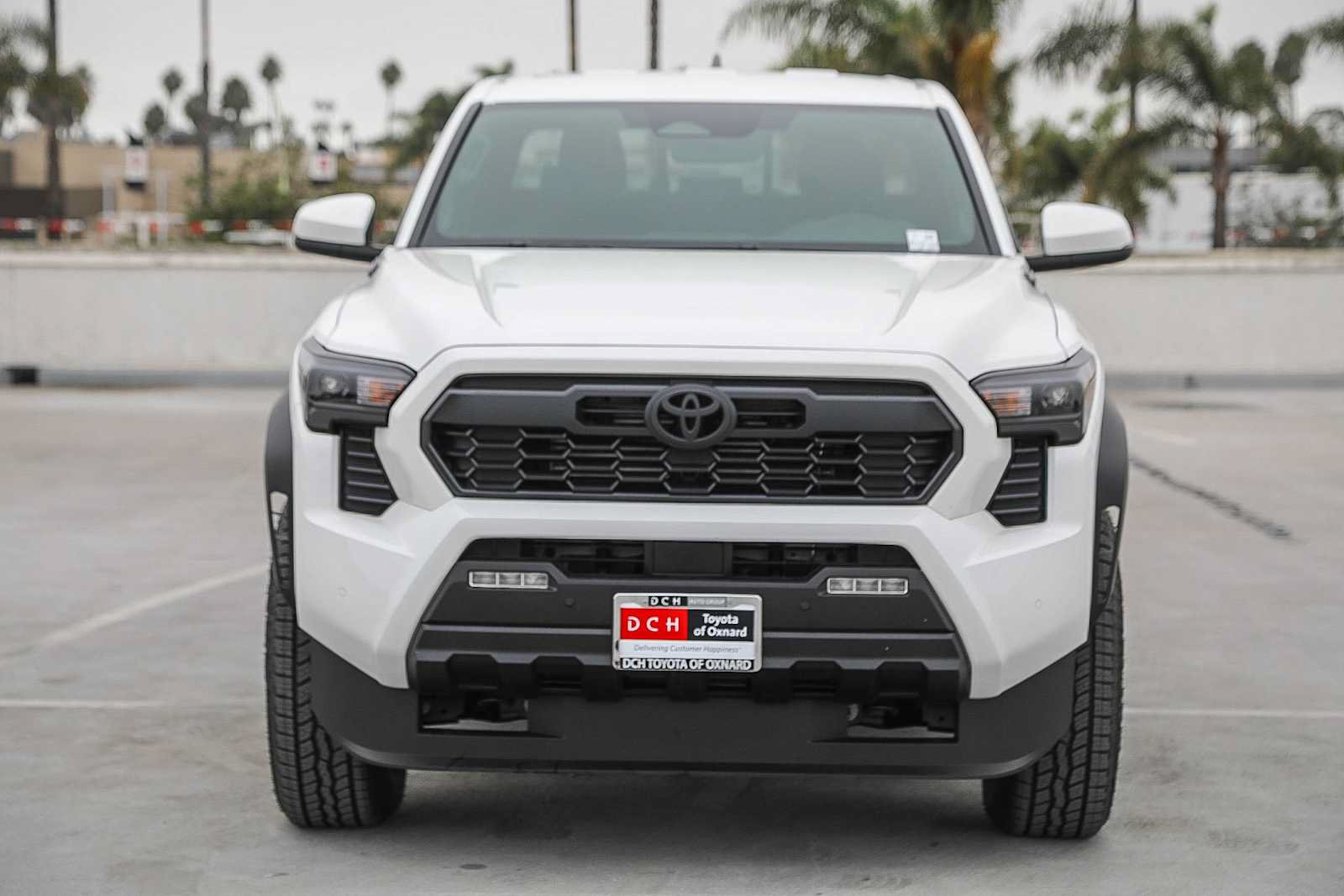 New 2025 Toyota Tacoma TRD Off-Road w/ TRD Off Road Upgrade Package AWD/4WD image 3
