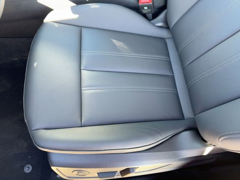 New 2025 Audi Q5 Premium image 14