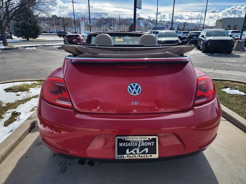 Used 2014 Volkswagen Beetle TDI image 6