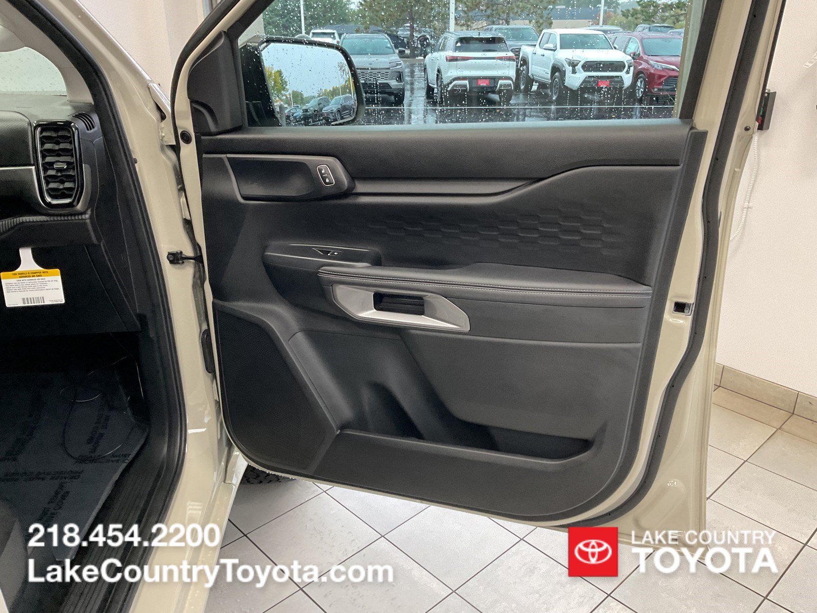 Used 2025 Ford Ranger XLT AWD/4WD image 17