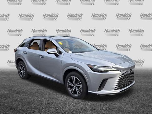 Used 2025 Lexus RX 350 Premium w/ Accessory Package (Z1) FWD image 2