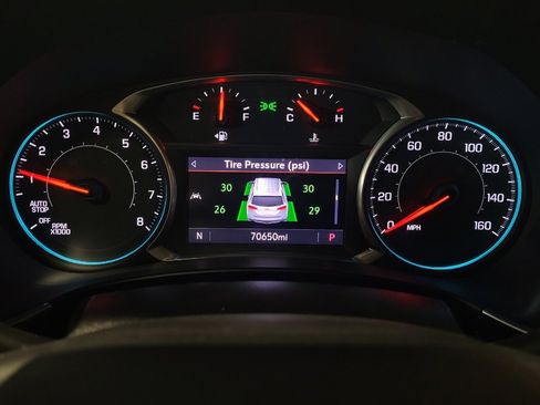 Used 2022 Chevrolet Equinox Premier image 23