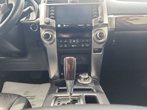 Used 2024 Toyota 4Runner Limited AWD/4WD image 11